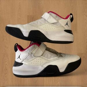 Jordan Kids' White and Pink Velcro Basketball Shoes size 1Y